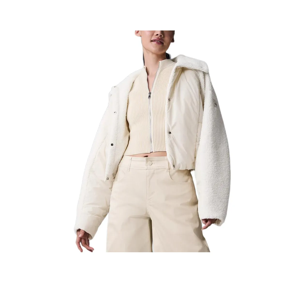 Alo Yoga Шерпа Cozy Escape Пуховик Женские