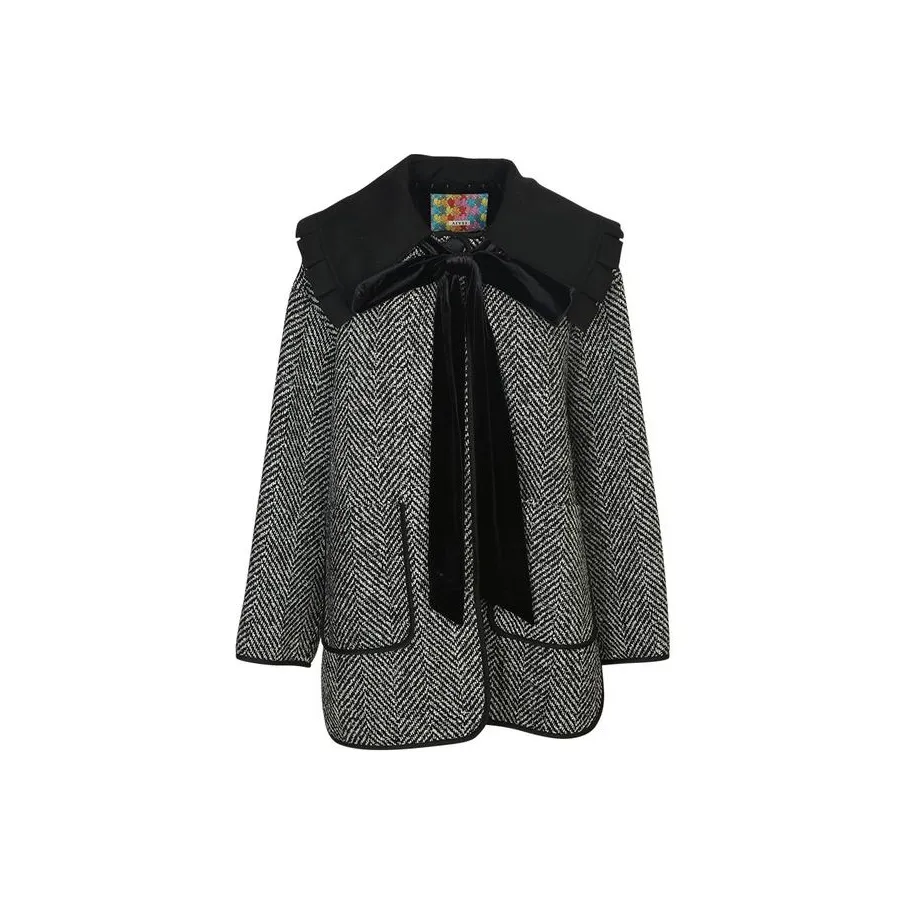 AIVEI Velvet feel Coat Women's Black White