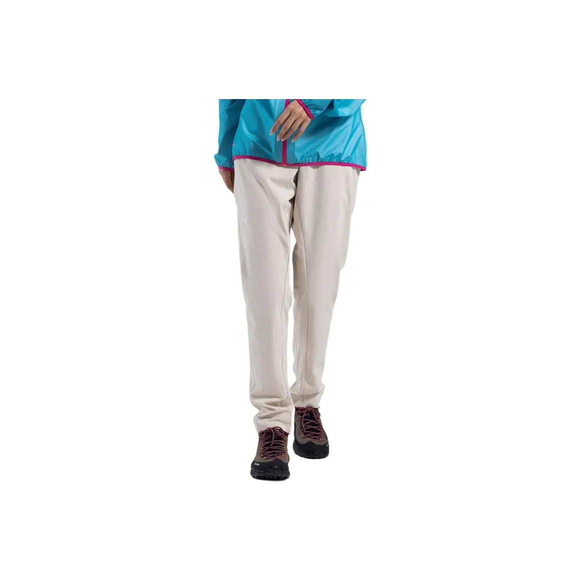 SALEWA Повседневные брюки Женские Белые