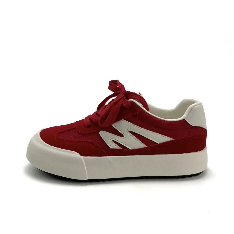 EASTERN CAMEL Skateboard Shoes Women's Low top Christmas Red, Beige Black, Sunset Yellow