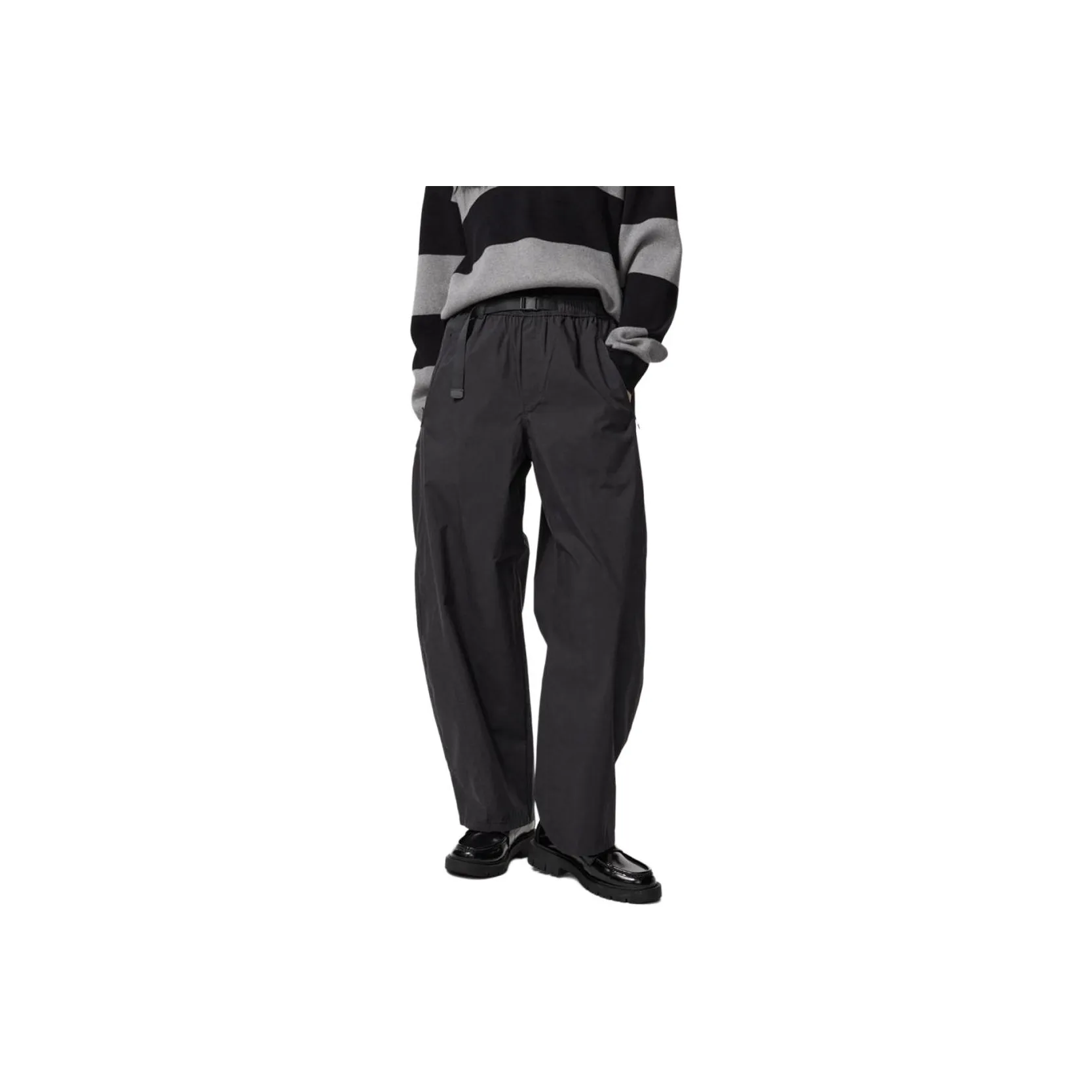 UNIQLO Повседневные брюки Женские Черные