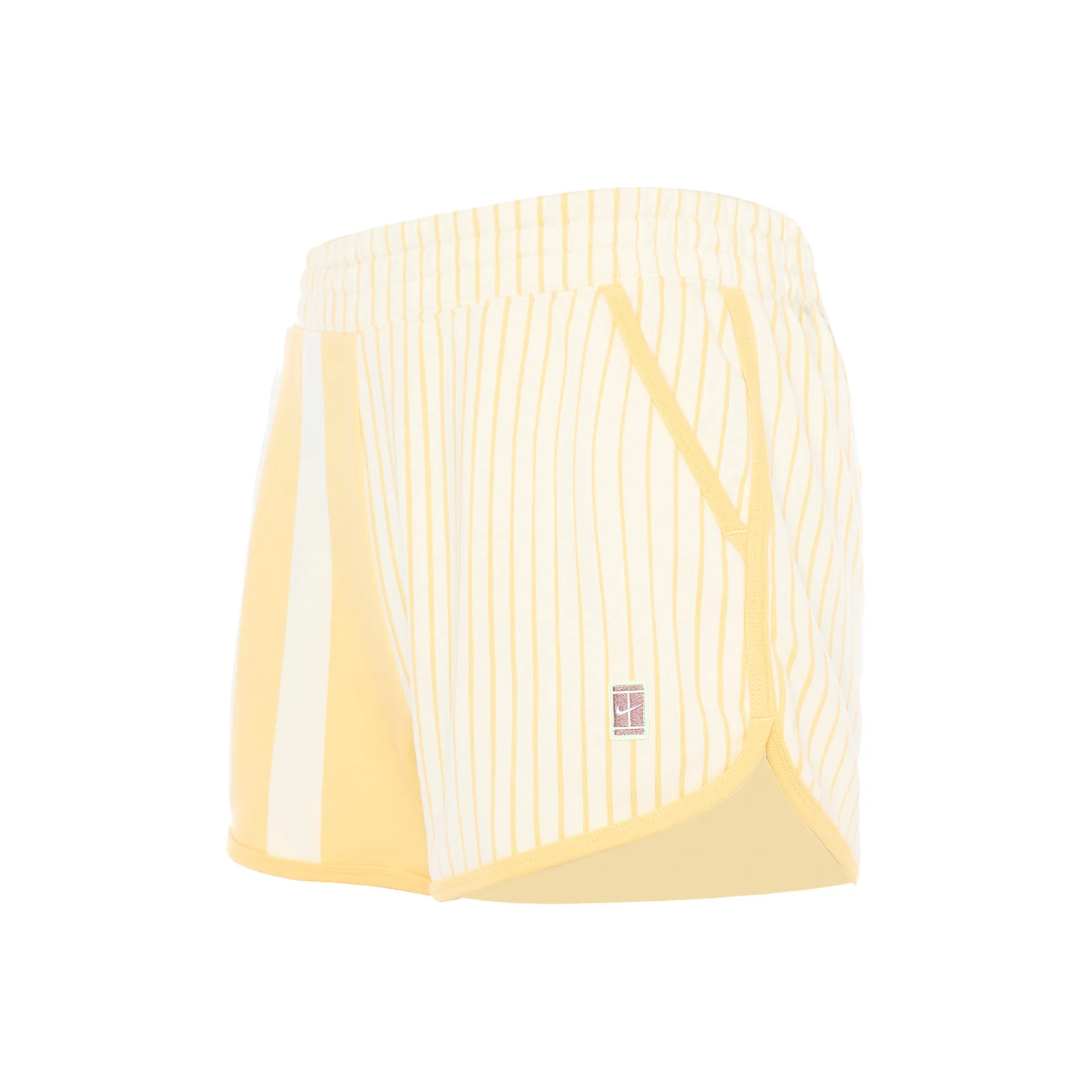 Nike Повседневные шорты Женские Желтые