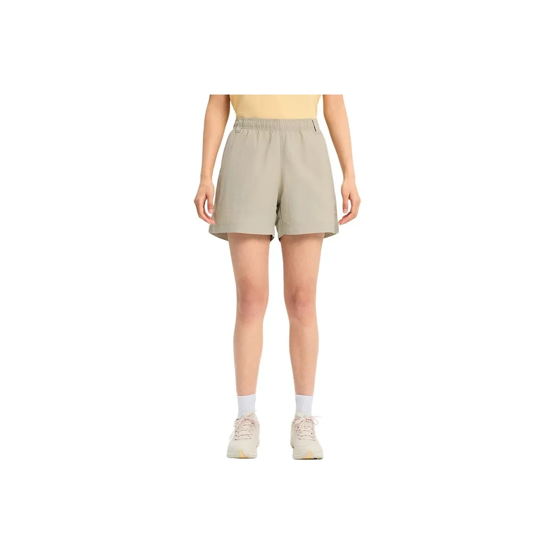 Columbia PFG shorts pockets Women's Light Khaki