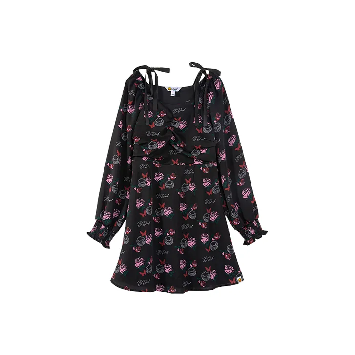 B.Duck Long Sleeved Tone Women's Black All Over Print Pattern
