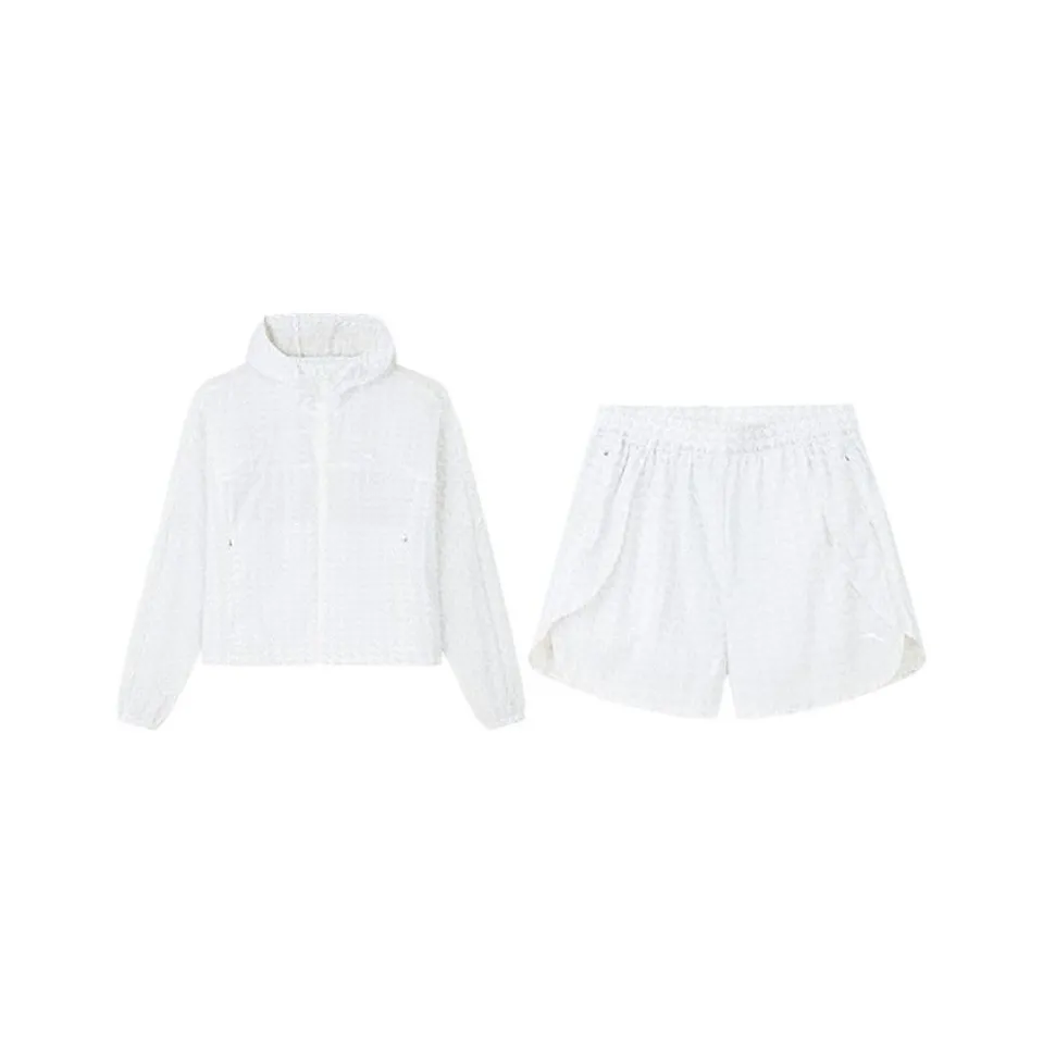 ANTA Повседневный костюм женский цвет слоновая кость