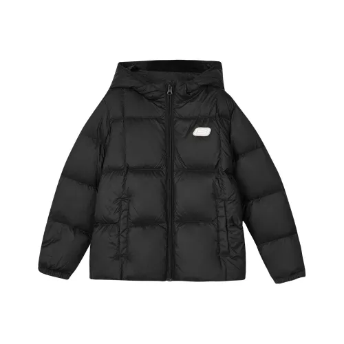 Skechers Угольный черный/0018 Kids Пуховые куртки/ жилеты
