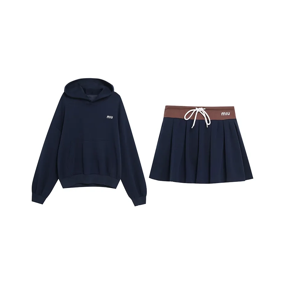 QUIET ANGEL Женские комплекты с юбкой