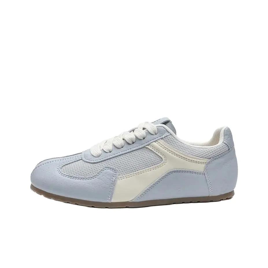 v7 Running Trainers Ladies
