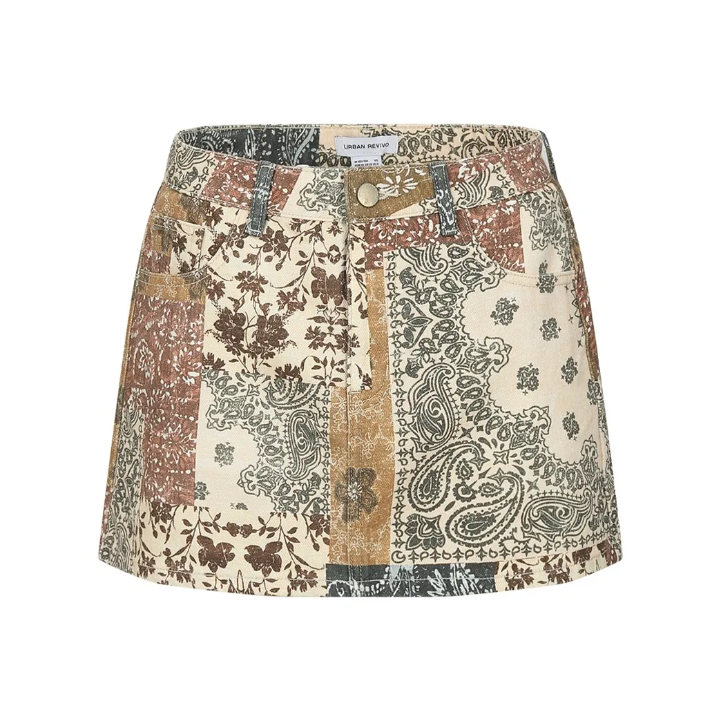 URBAN REVIVO Повседневные короткие юбки Женские Светлый хаки С принтом