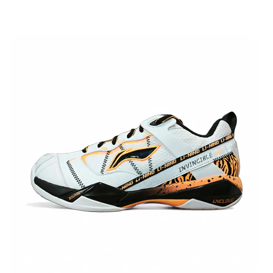 LiNing Shock Absorbers Slip-Resistant Abrasion-Resistant Low-Top Badminton Shoes Men's White LiNing Shock Absorbers Противоскользящие Устойчивые к износу Низкие Кеды для Бадминтона Мужские Белые