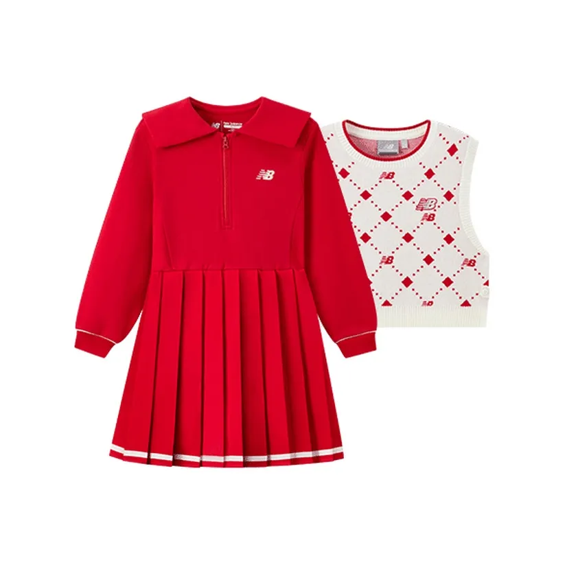 New Balance Платье 2 предмета комплект красный для детей 3-7 лет
