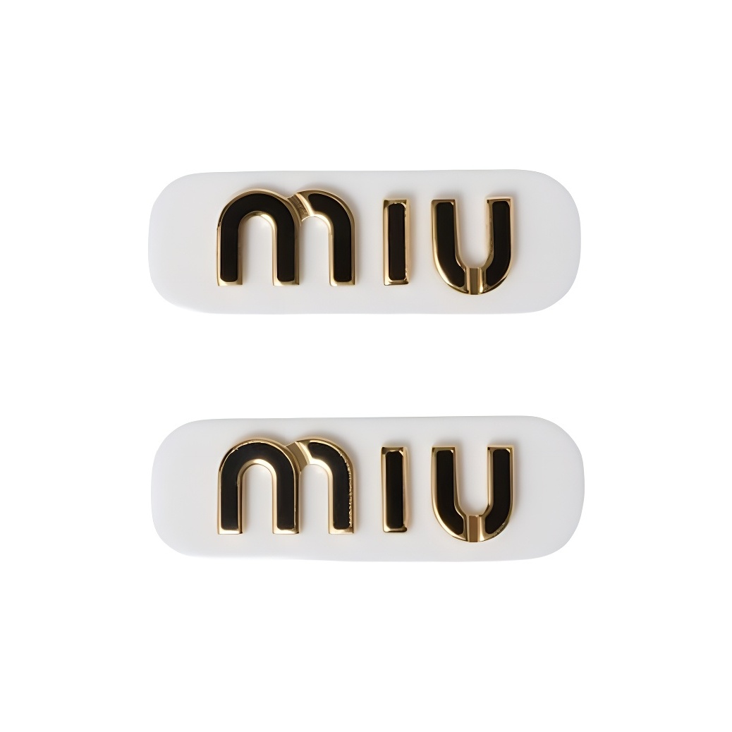 ヘアアクセサリー MiuMiu FW25 Gold l hair clip (5IF2192DTU F0056) ミュウミュウ Miu Miu MIUMIU ヘアクリップ 5IF218 2DTU ロゴ