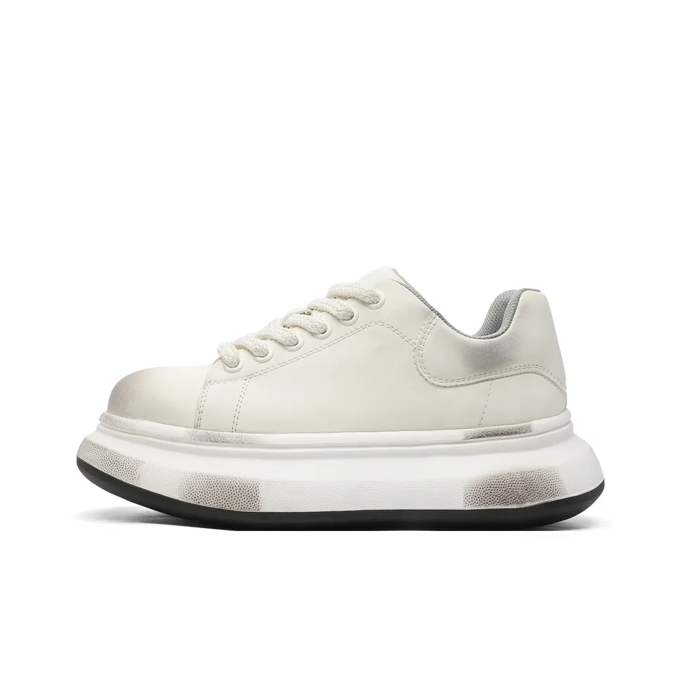 GIGIRYO Low Top Skateboard Shoes Unisex Polished White