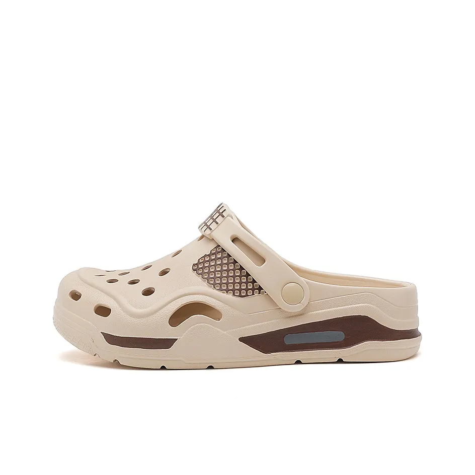 Budding Bear Clogs Men's