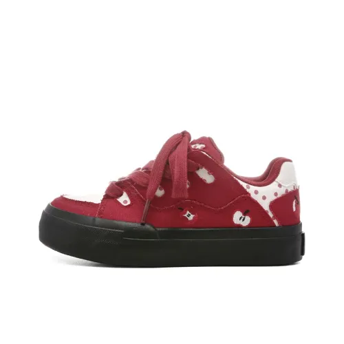 The New Age Family Кроссовки для скейтбординга Low Top Красные Женские