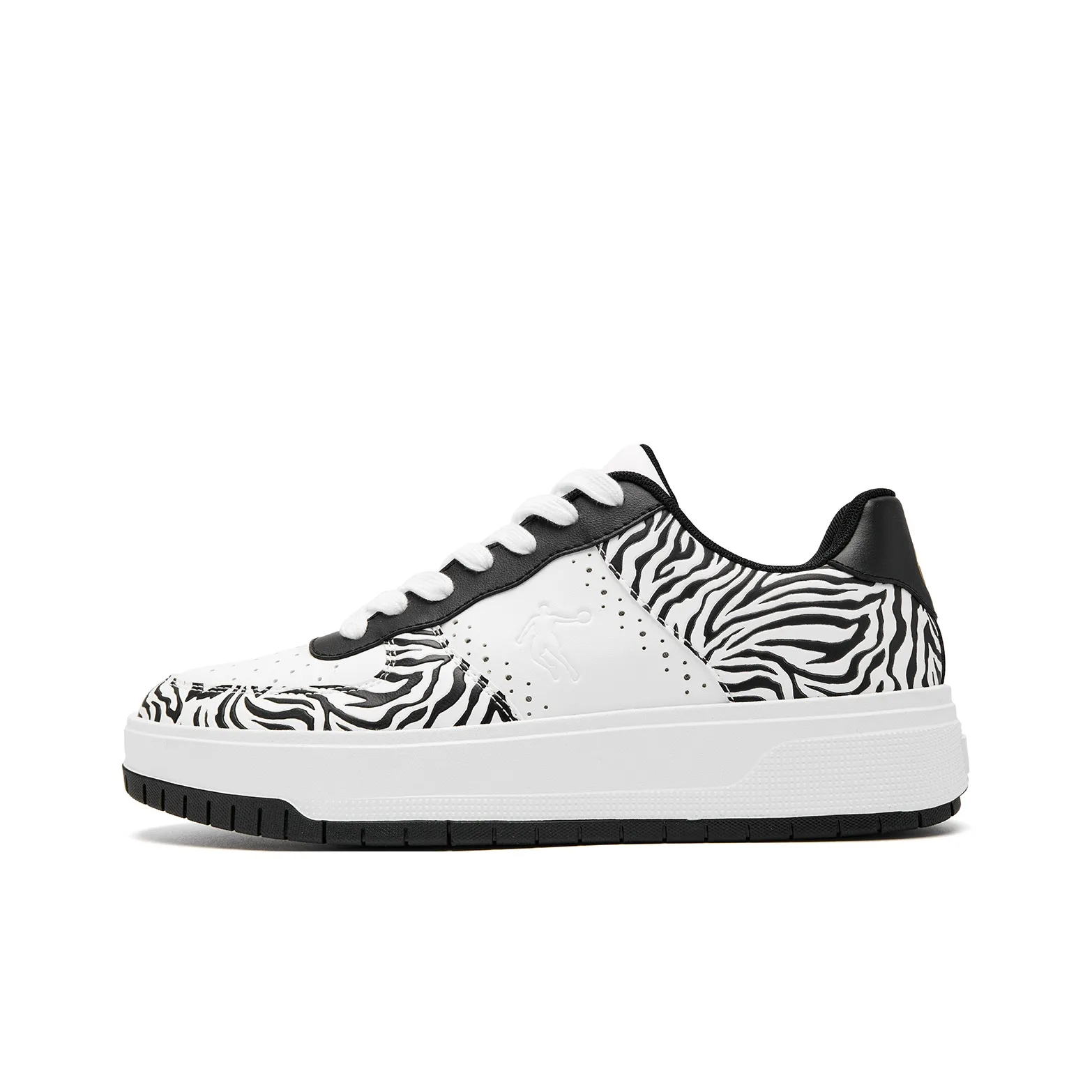 SHANHAIJING x QIAODAN Five Centimeters Balanced And Non slip Low Top Skateboard Shoes Men's Jordan White Black