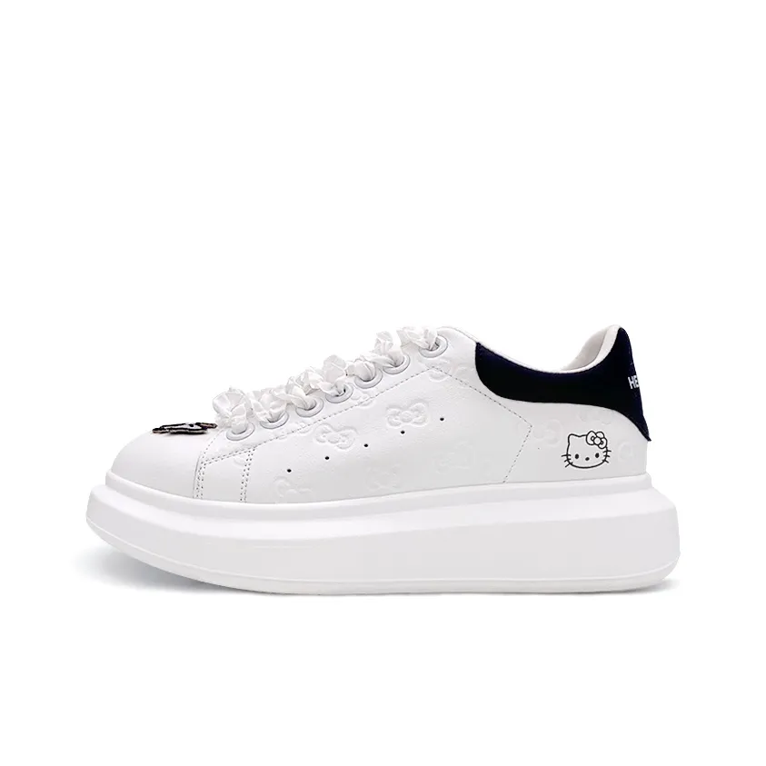 Hello Kitty White Low Top Casual Shoes Women's White Black