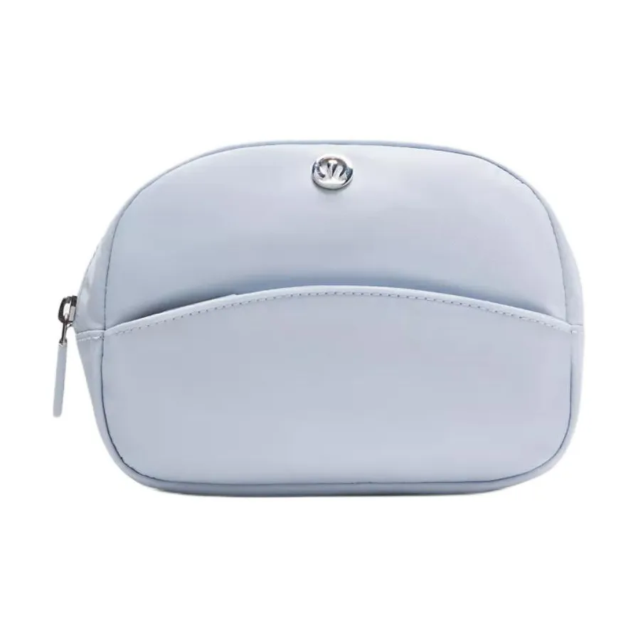 lululemon Переработанный полиэстер Путешественный мешок для хранения Мини Женский Светло-синий