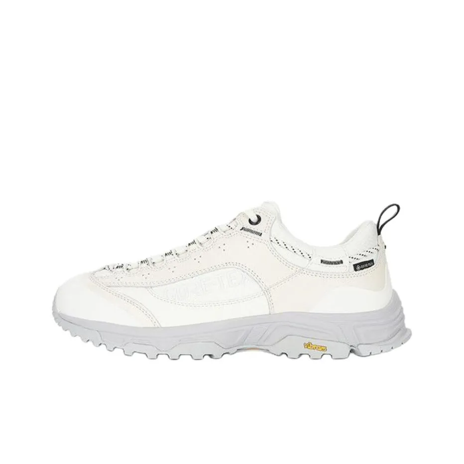 On Running Cloudnova 2699481 COBALT FLAME