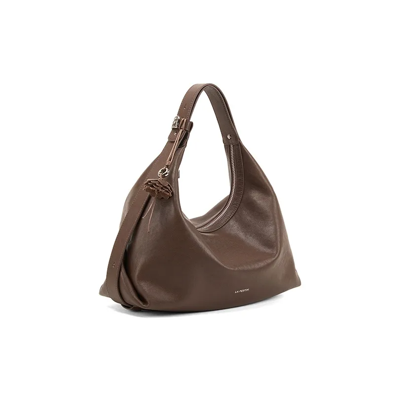 La Festin Сумка из коровьей кожи большая женская цвет фундуковый коричневый