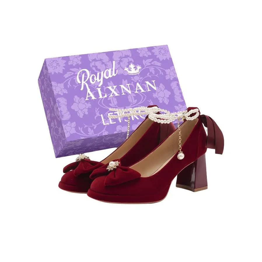 Alxnan Высокие каблуки Женские