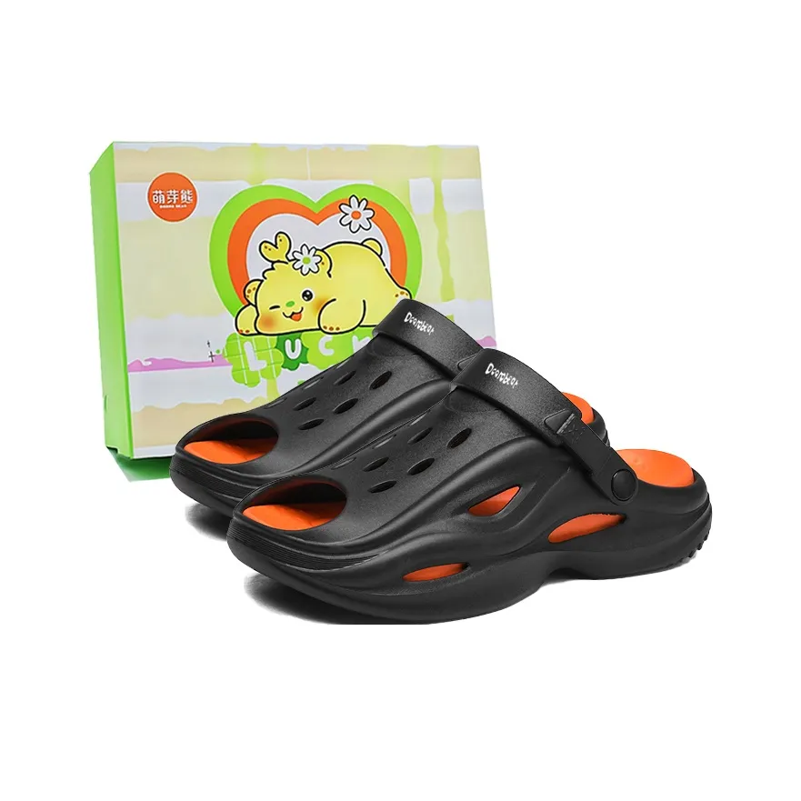 Budding Bear Beach Sandals Men's