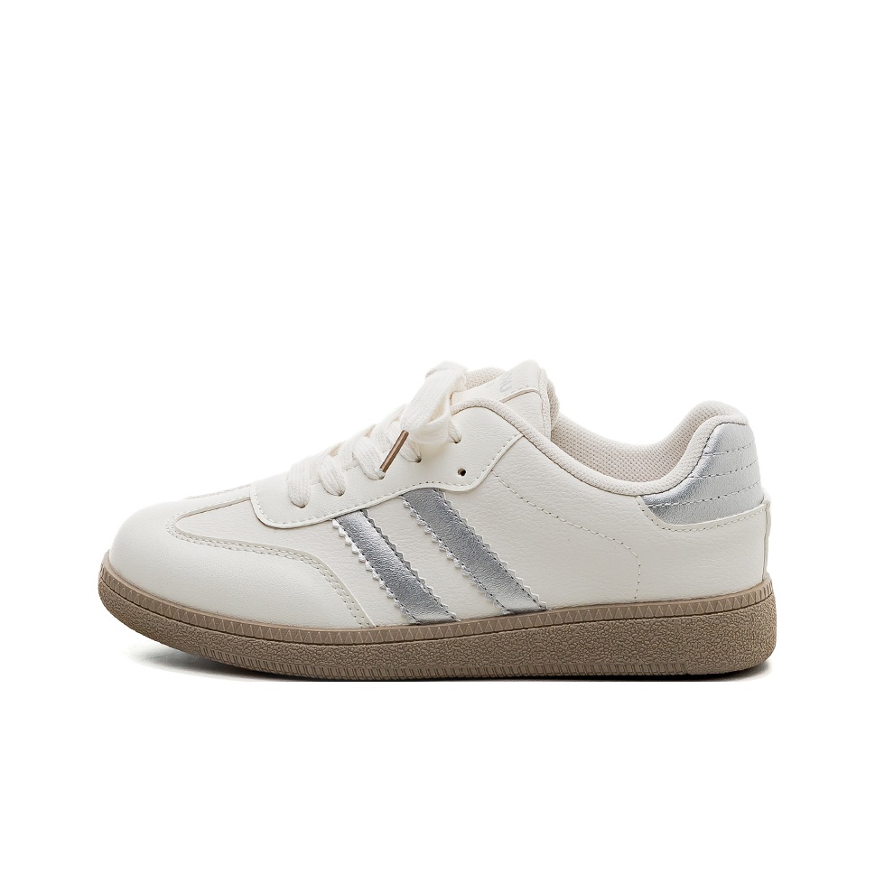 Step Up Your Game: The Best Women's Water Resistant Sneakers