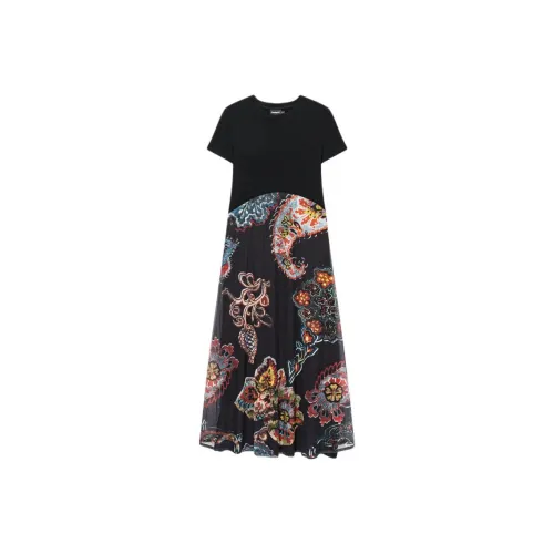 Desigual Черное Женское Короткое Платье с Рукавами