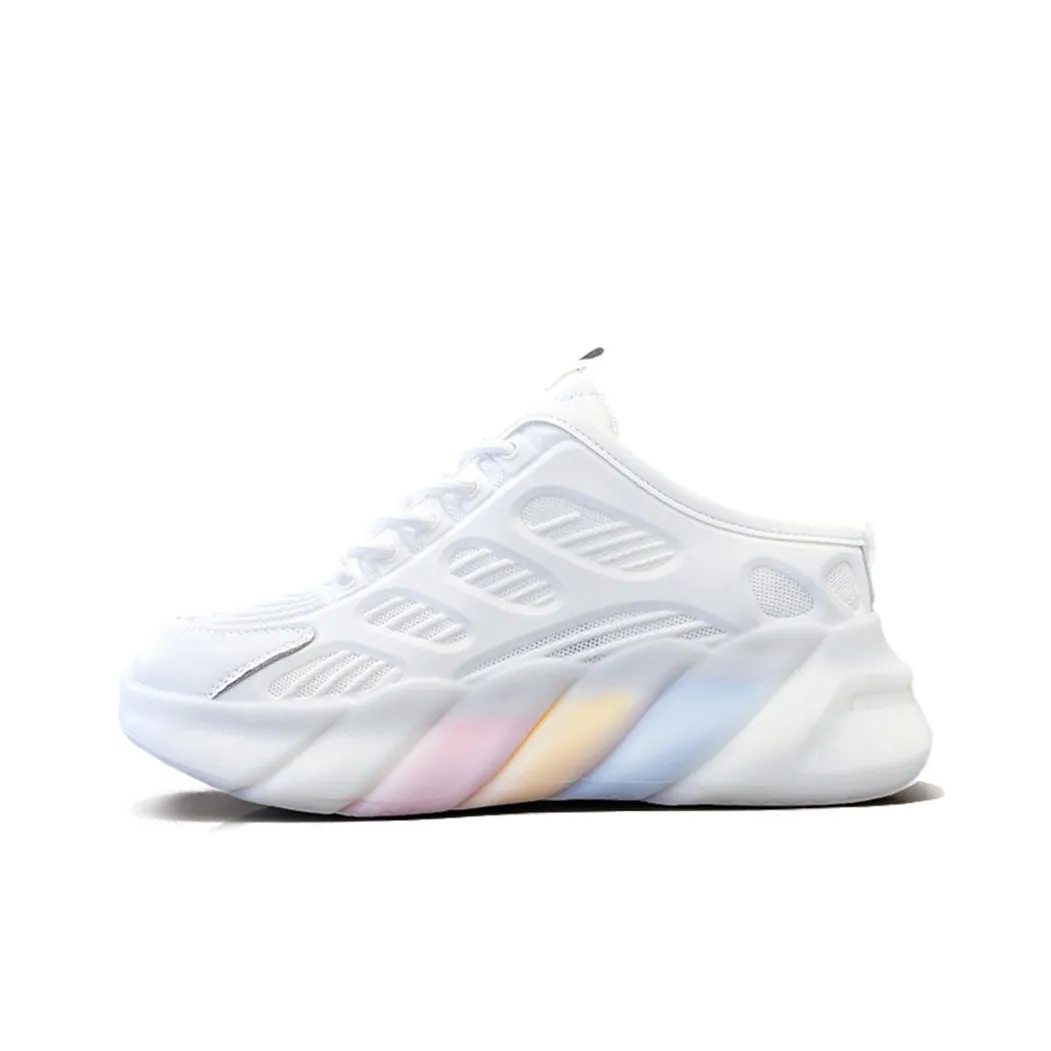 A Poinsettia Princess Домашние тапочки Женские