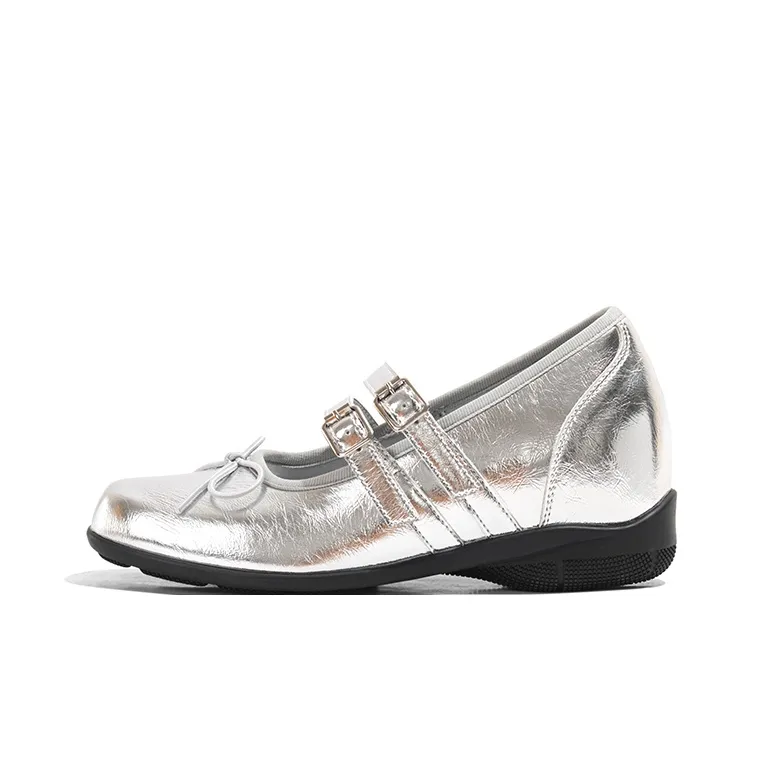 Old Meow Грубый каблук Туфли Мэри Джейн Женские Серебряные