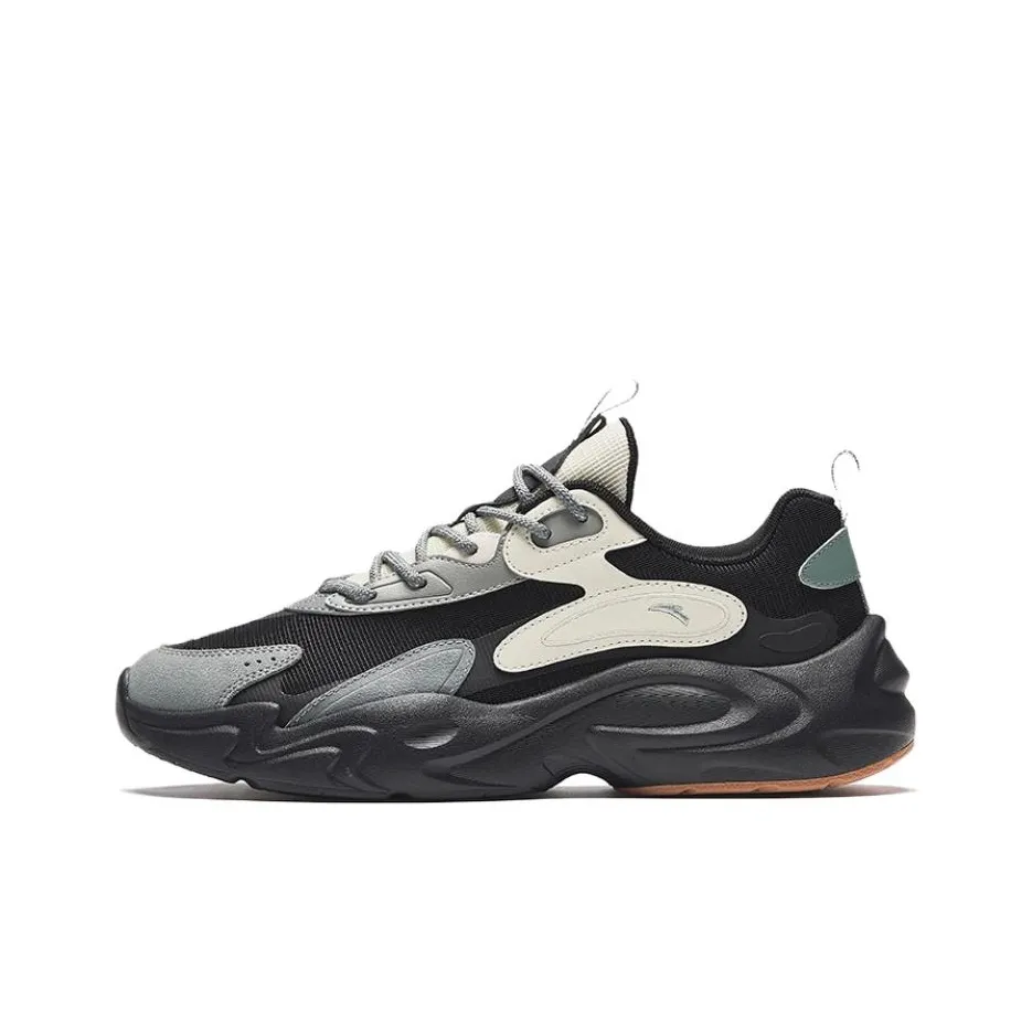 Anta Life Collection Cushioned Slip-Resistant Low-Top Chunky Sneakers Men's Black