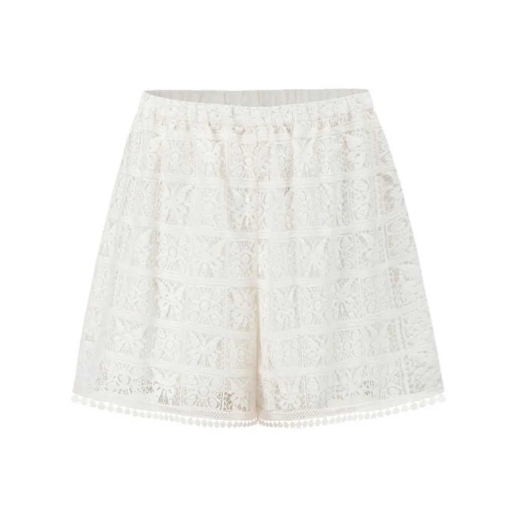 INTO THE EAST Повседневные шорты Женские