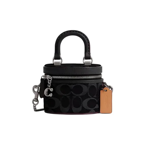 COACH Trail Клатчи Женские