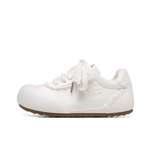 The New Age Family Кроссовки для скейтбординга Low Top Бежевый Белый Женские