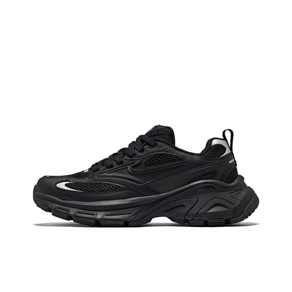 Erke Hongyu 2,0 Дышащий и Износостойкий Низкий Топ Кроссовки с Толстой Подошвой Мужские Глубокий Черный