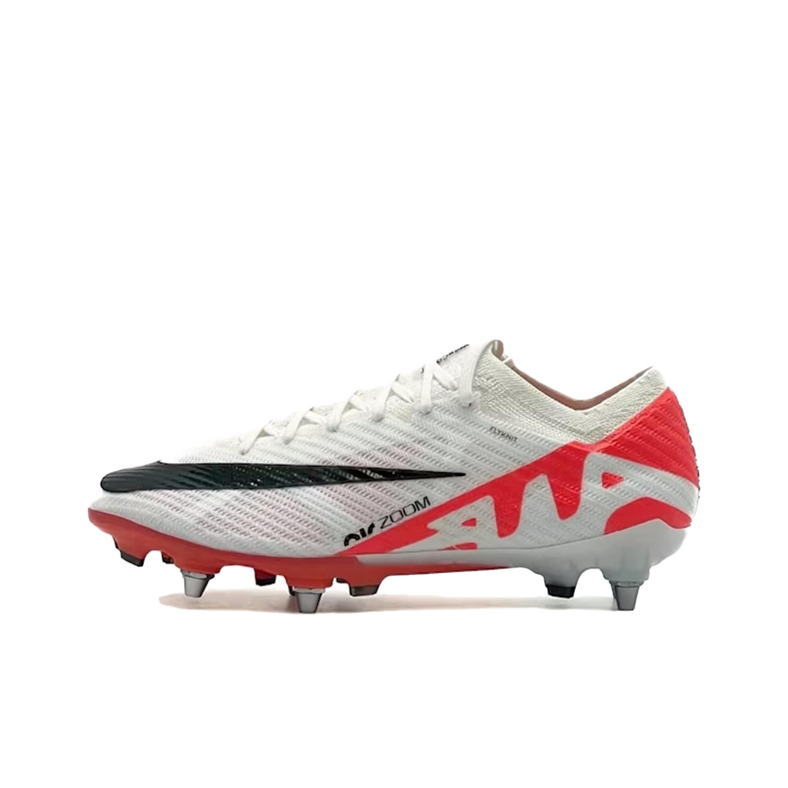 チアゴサンタナ着用 Nike Air Zoom Mercurial Nike Debuts Revolutionary Technology With the Air Zoom