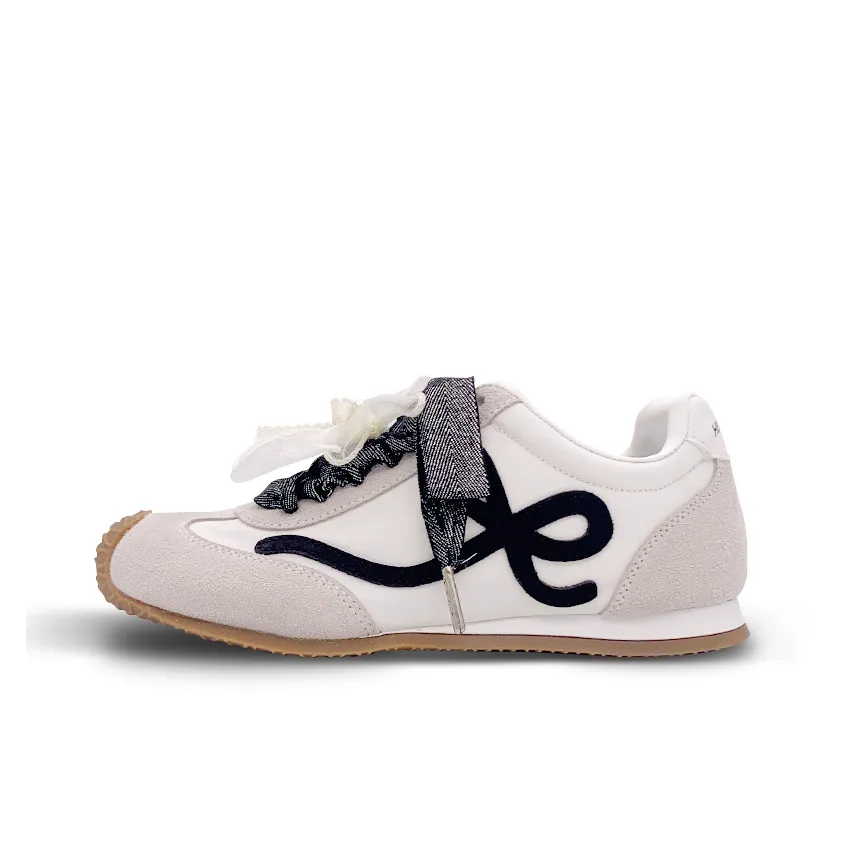 Hello Kitty Белый Устойчивый к истиранию Дышащий Отводящий влагу Низкий Топ Повседневная обувь Женская Белый Серый Черный