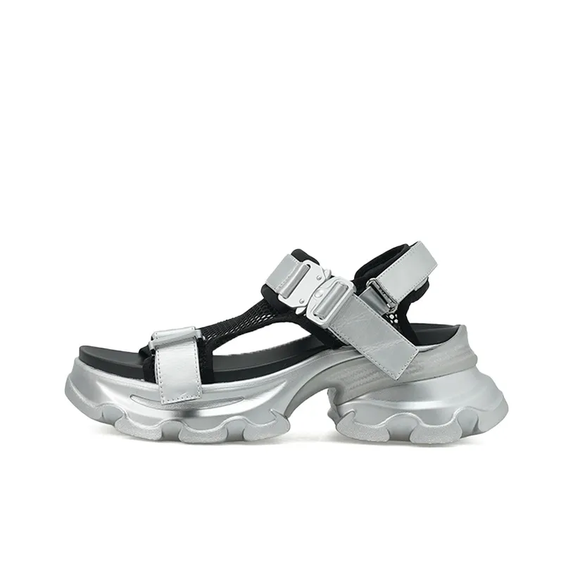 CORINNA DI MARSALA Пляжные сандалии Женские