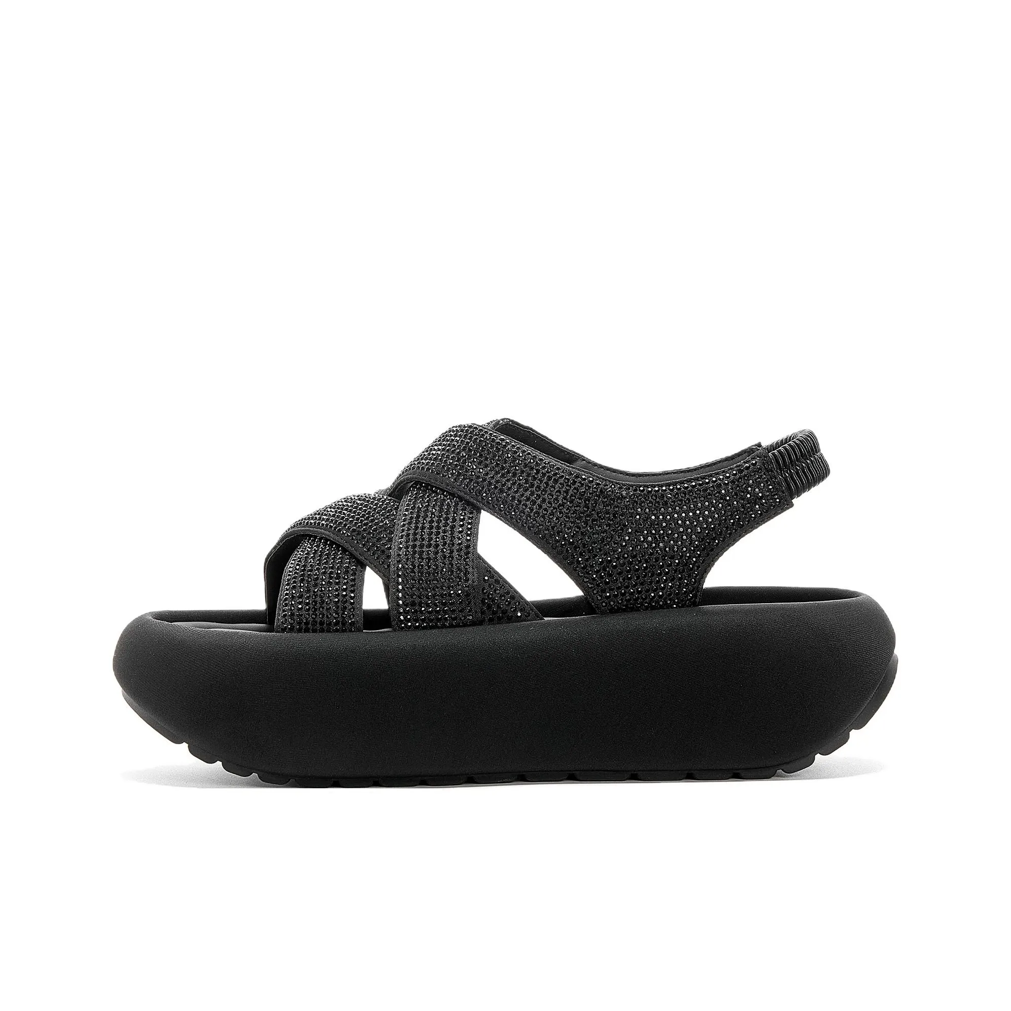 DAPHNE Пляжные сандалии Женские Черные