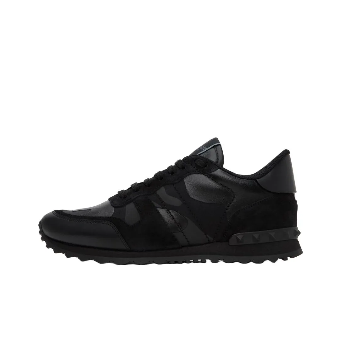 Valentino Rockstud Casual Shoes Men Low Top Black