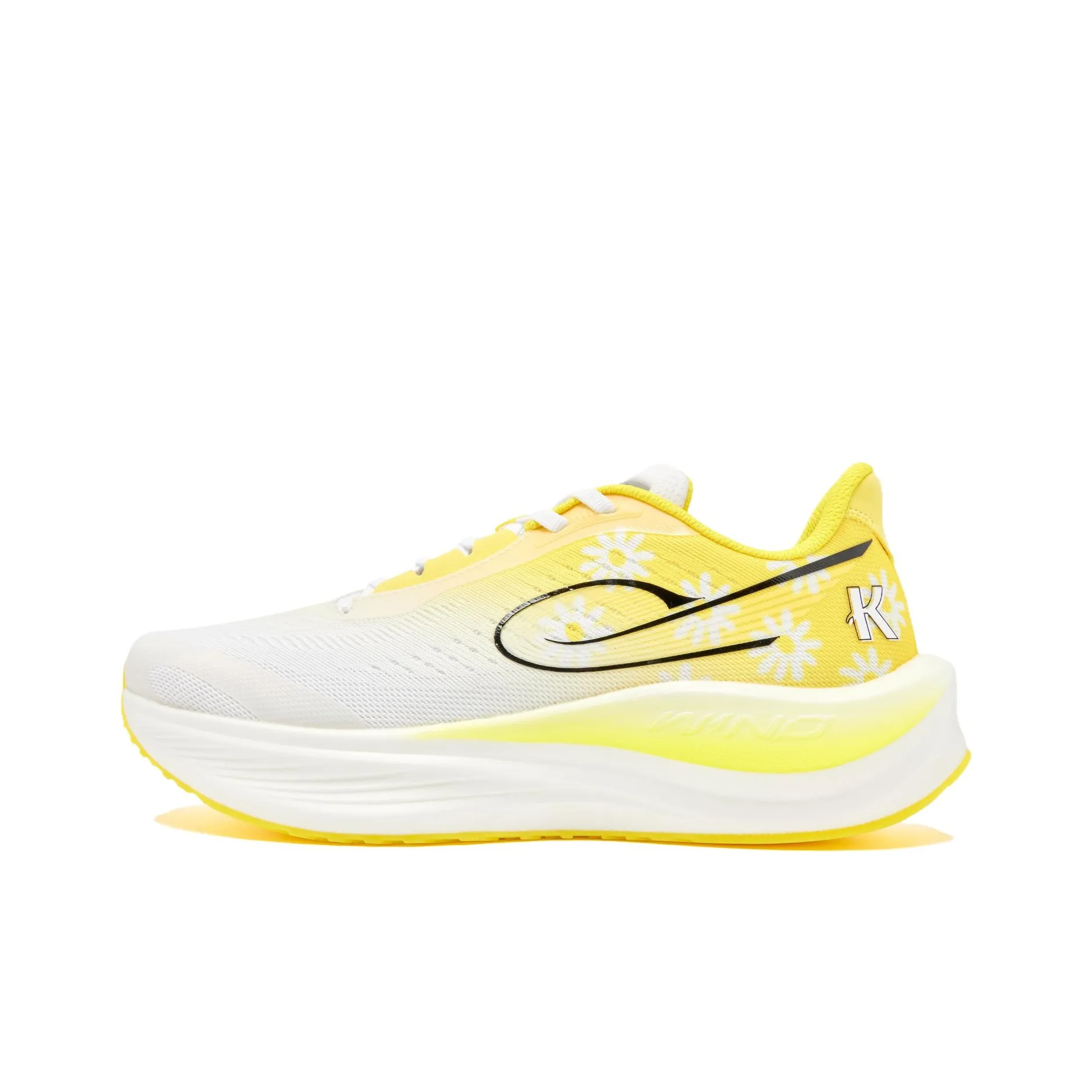 QIAODAN Strong Wind 3TR Беговые кроссовки Низкий топ Кукурузный желтый Небесный синий Мужской