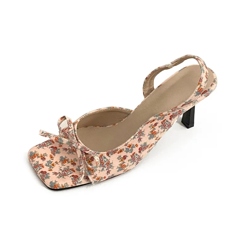 Take the Qin One Ремень Сандалии Женские