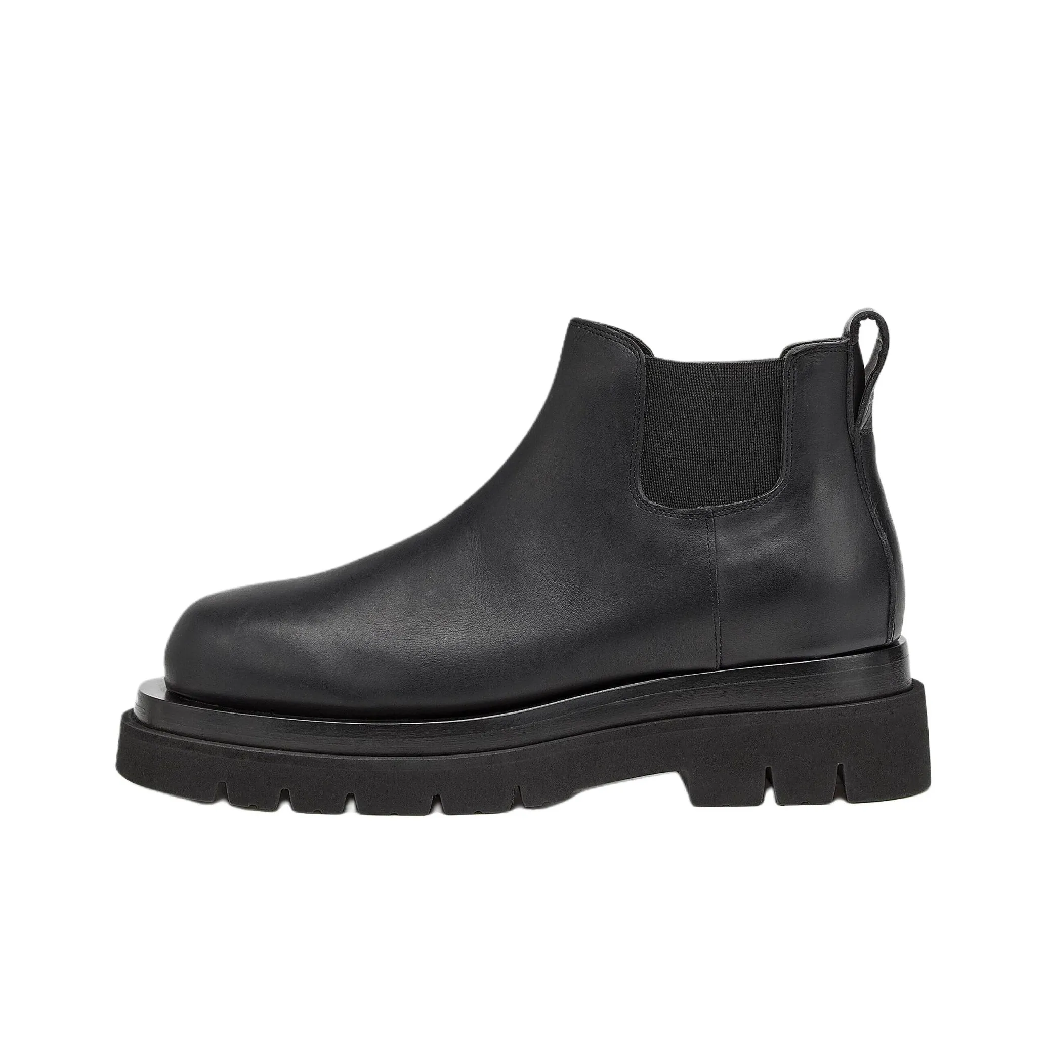 Bottega Veneta Lug Chelsea Ankle Length Chelsea Boots Women's Black