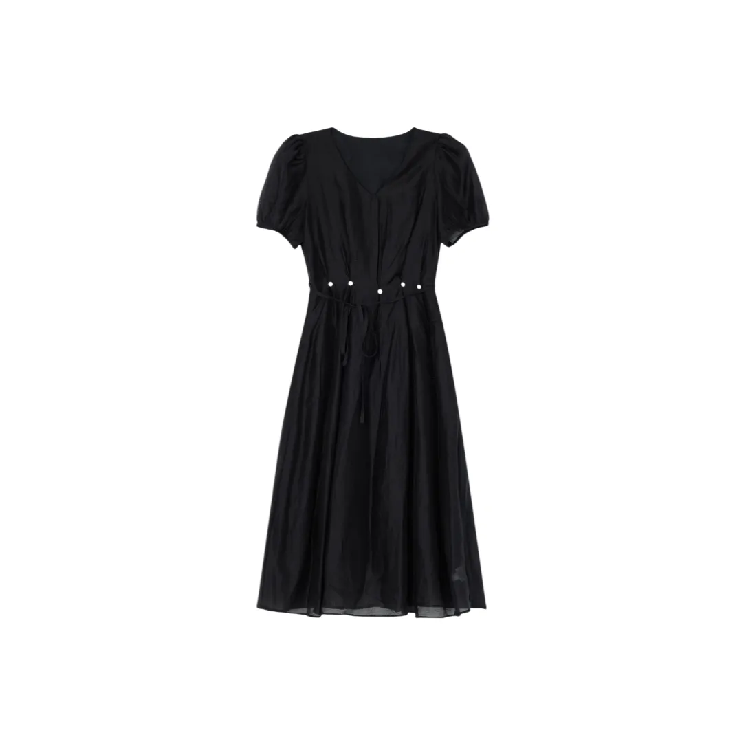 Розовое короткое платье с короткими рукавами женское