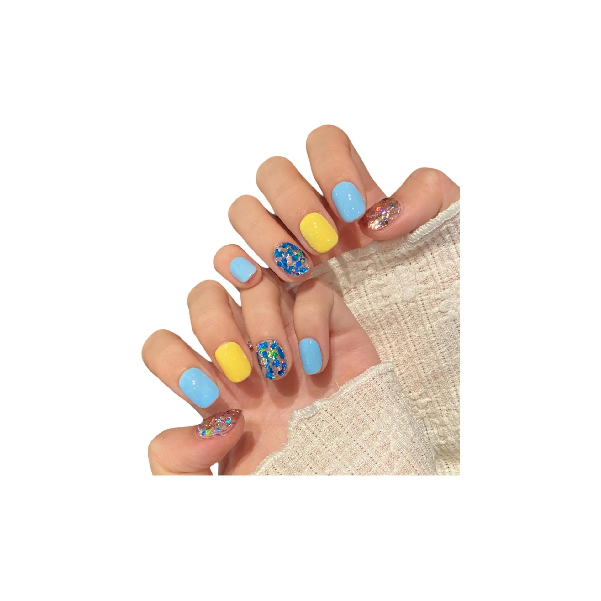 Fanze Минималистский стиль Весна Русалка False Nail Короткий Круглый Jump Цвет Блестки 15mm