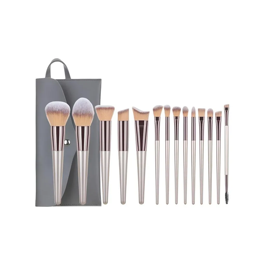 Return to Party Шампанское золото Набор кистей для макияжа