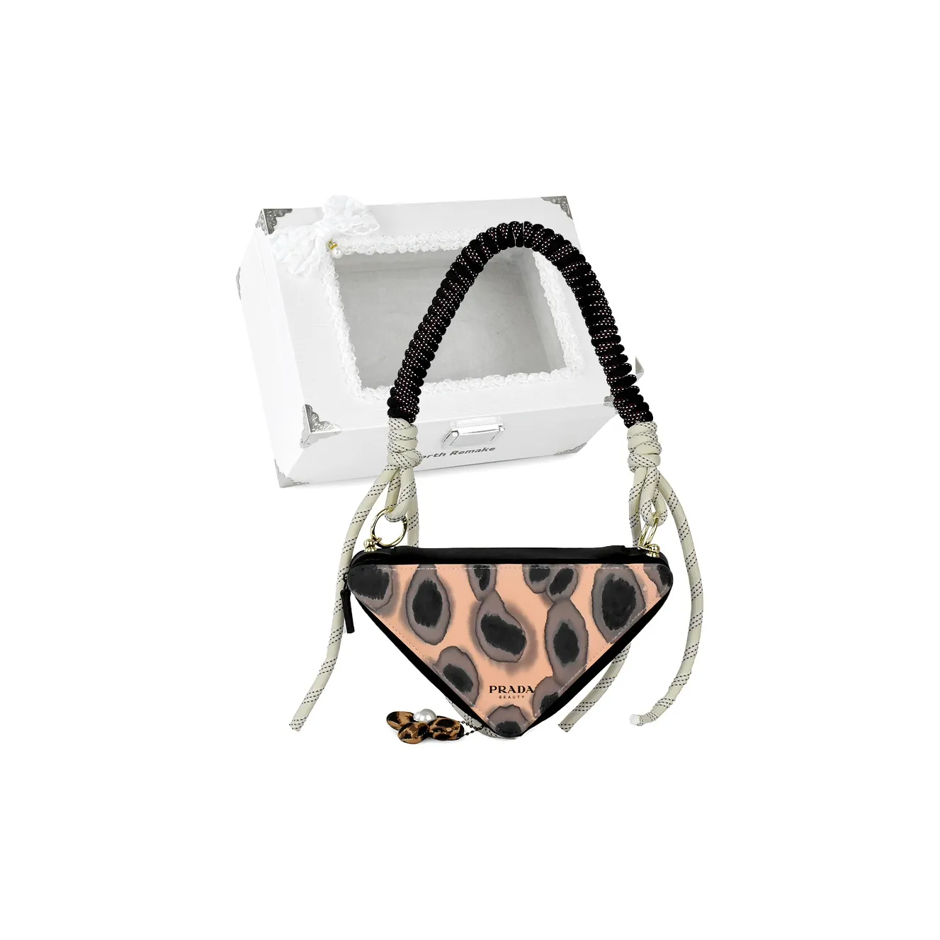 PRADA Косметичка и Туалетные принадлежности Женская