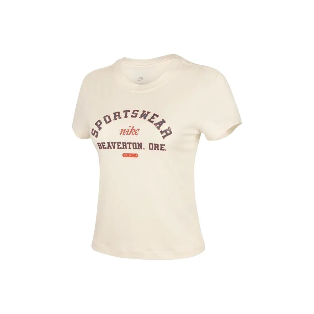 Nike Sportswear T-Shirt Женская