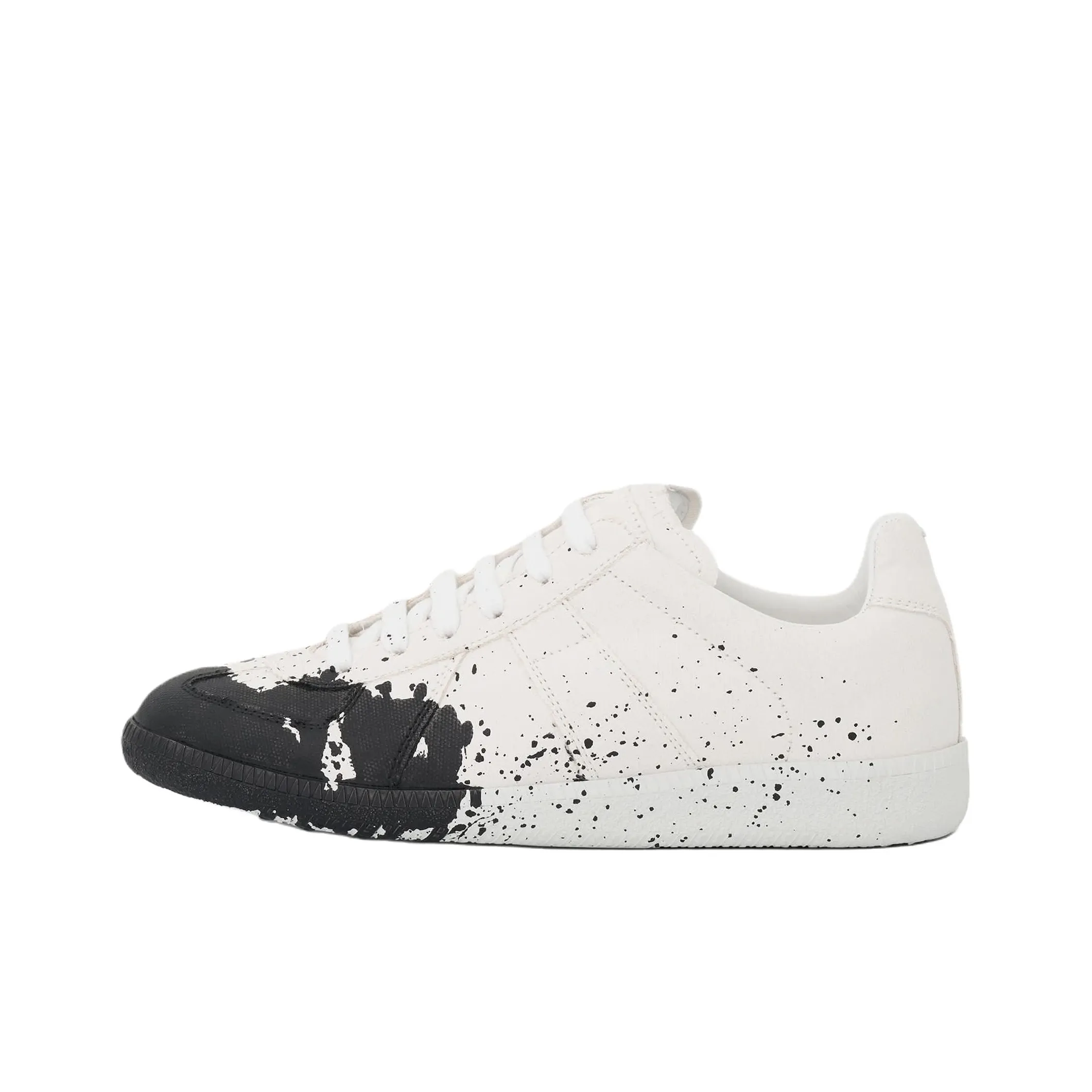 Maison Margiela Low Top Stylish Skateboarding Shoes Women's White Black