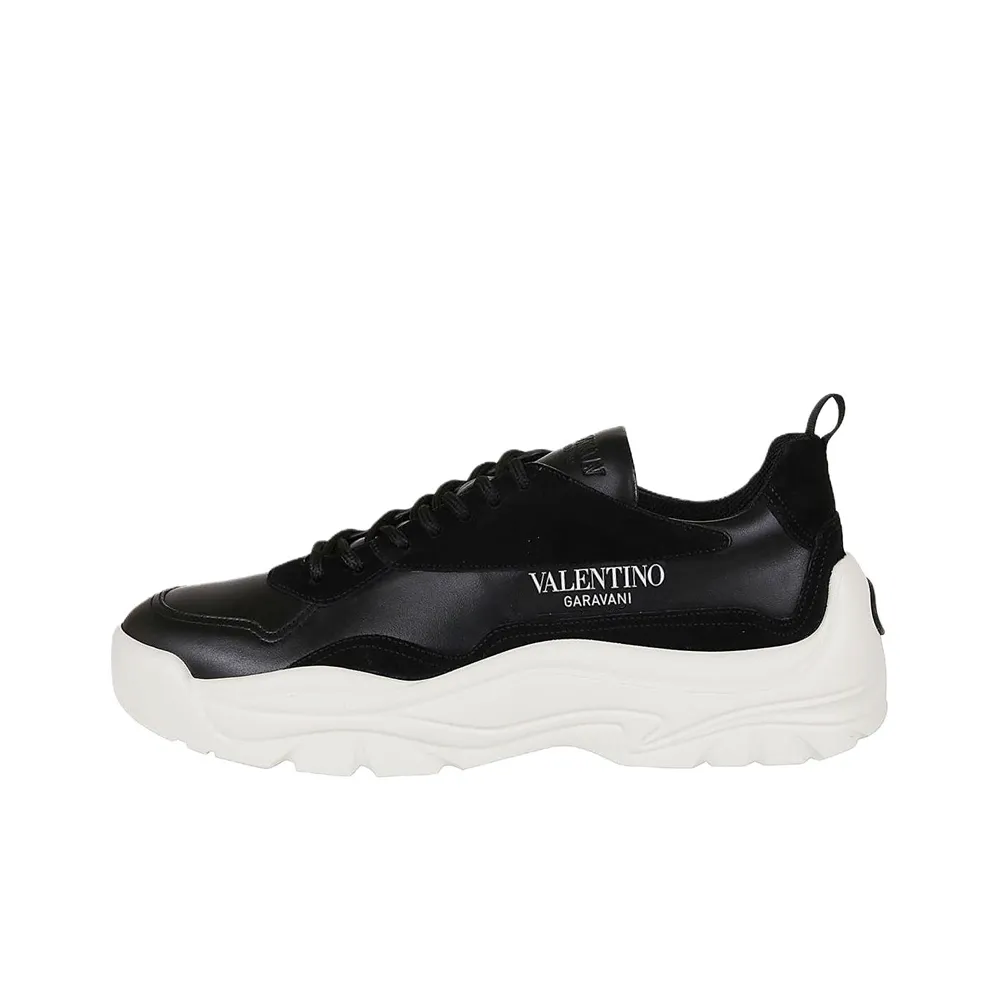Valentino Gumboy Garavani Low top Casual Shoes Men's Black White